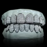 Iced VVS Moissanite Grillz (Straight Setting)